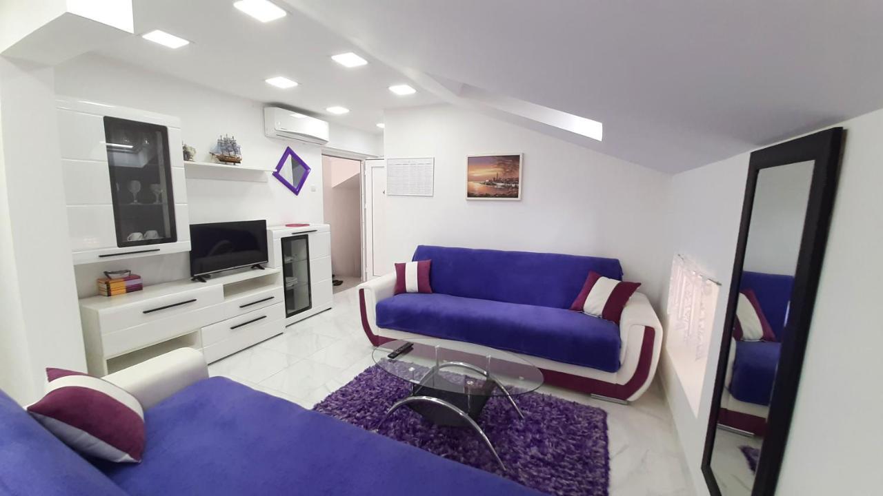 Apartment Decumana คิร์ก ภายนอก รูปภาพ