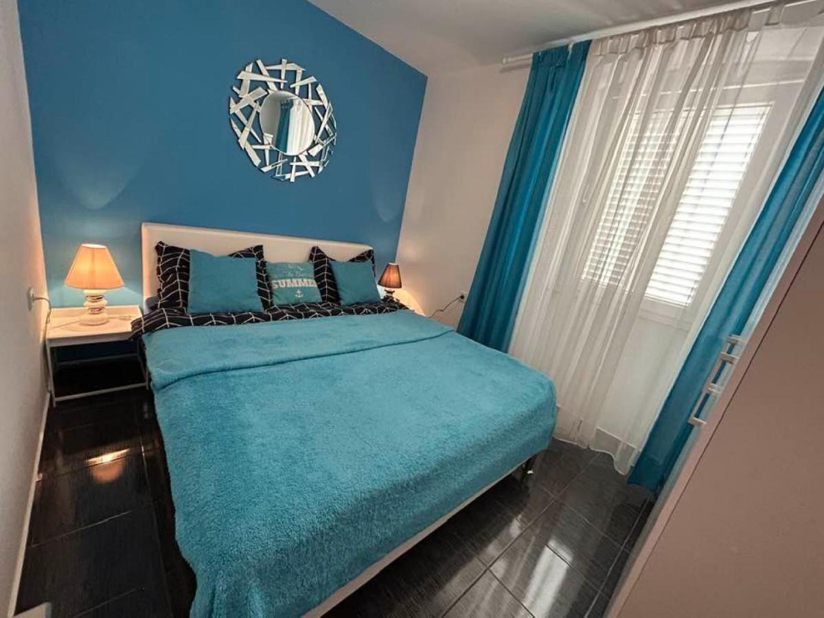 Apartment Decumana คิร์ก ภายนอก รูปภาพ